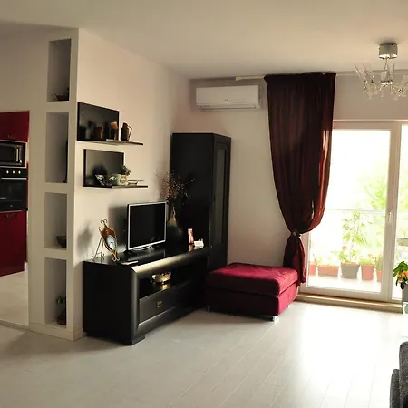 Caella Airport & Therme Apartman Bukarest